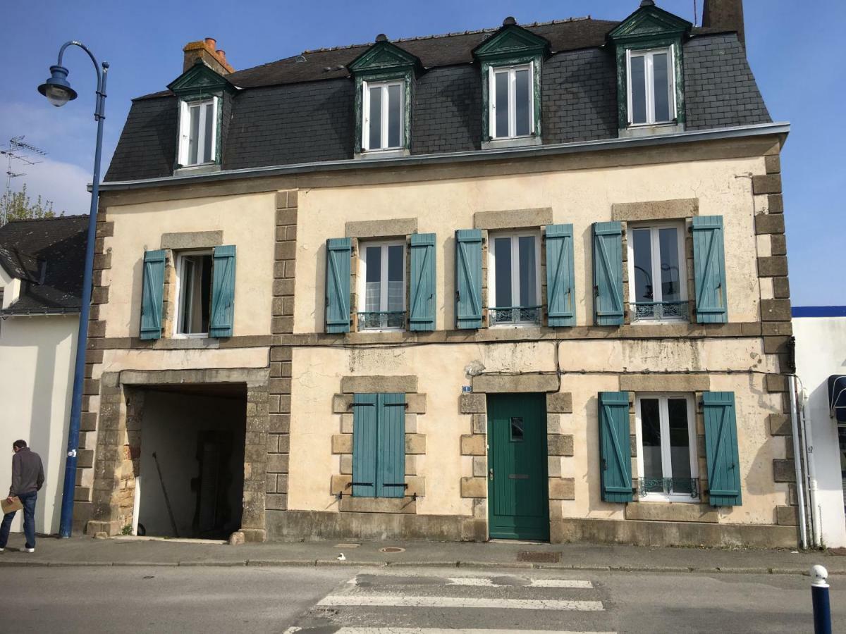 Appartement situé dans l'hyper-centre d'Auray Exterior foto