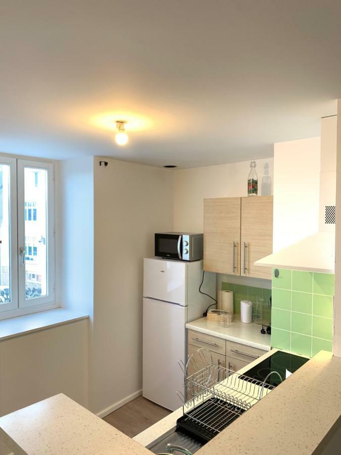 Appartement situé dans l'hyper-centre d'Auray Exterior foto
