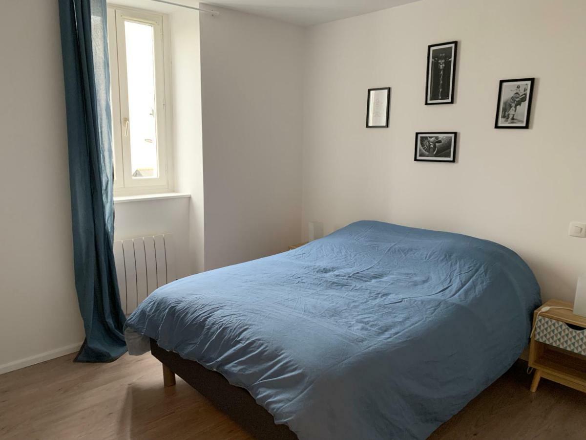 Appartement situé dans l'hyper-centre d'Auray Exterior foto