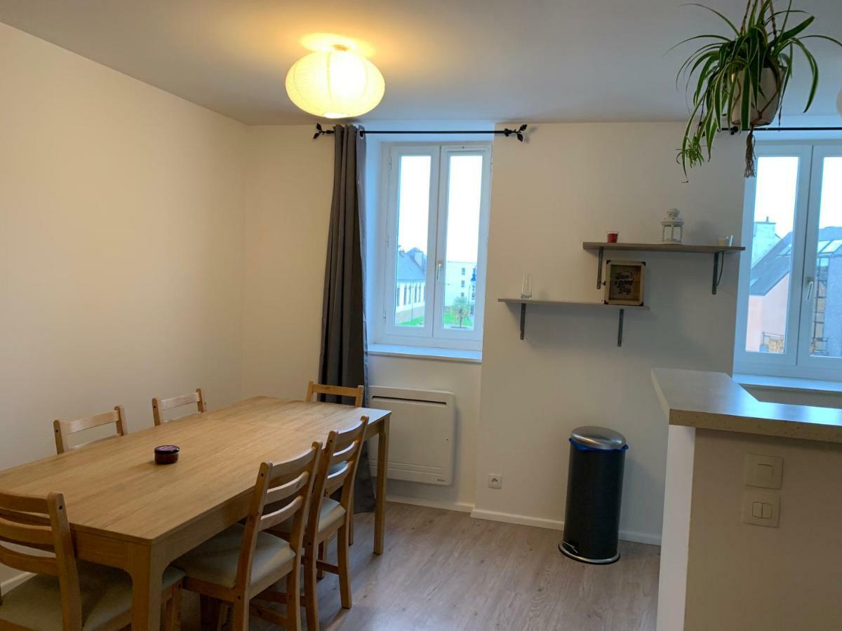 Appartement situé dans l'hyper-centre d'Auray Exterior foto